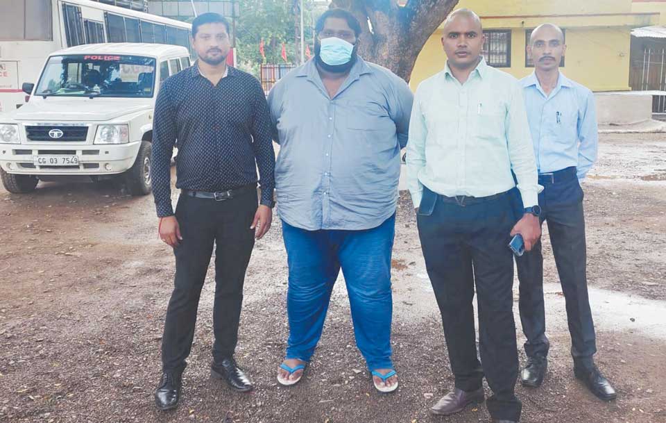 87 लाख की ठगी, केरल से पकड़ लाई पुलिस 87 लाख की ठगी, केरल से पकड़ लाई पुलिस