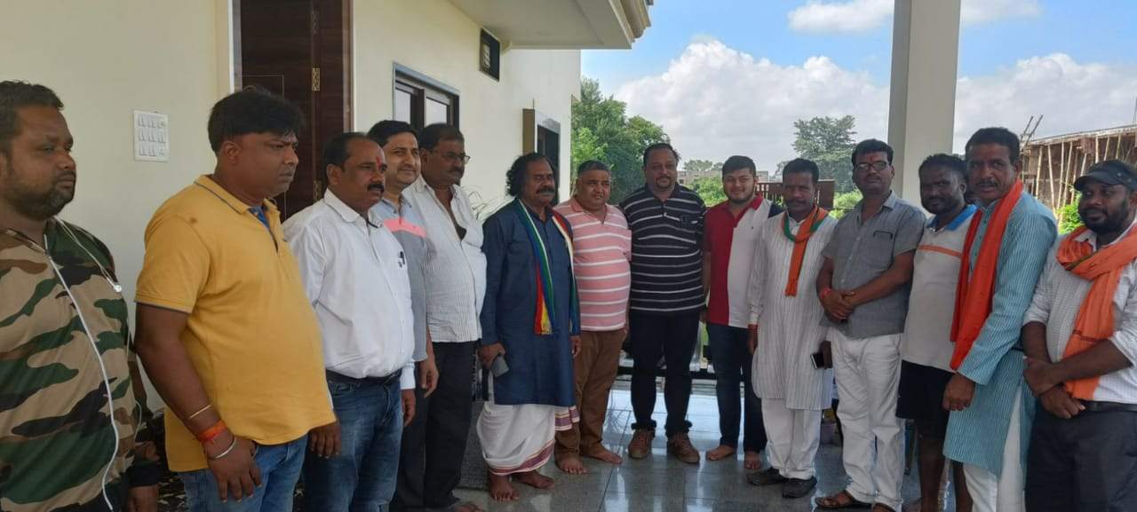 नंद कुमार साय का लखनपुर में हुआ आगमन, भाजपा कार्यकर्ताओं ने किया स्वागत