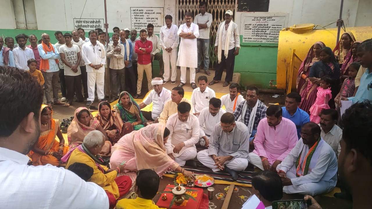 बघेरा में गोदाम सह कार्यालय का भूमिपूजन