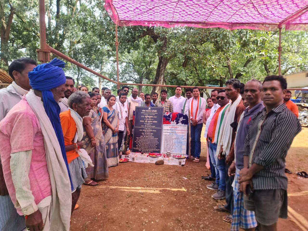मरकाम ने किया करोड़ों के विकास कार्यों का भूमिपूजन-लोकार्पण
