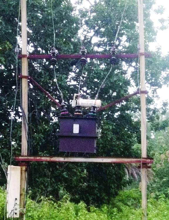 बिजली की आंख मिचौली से ग्रामीण हलाकान, दंतेवाड़ा - सुकमा की सीमा पर मिचवार