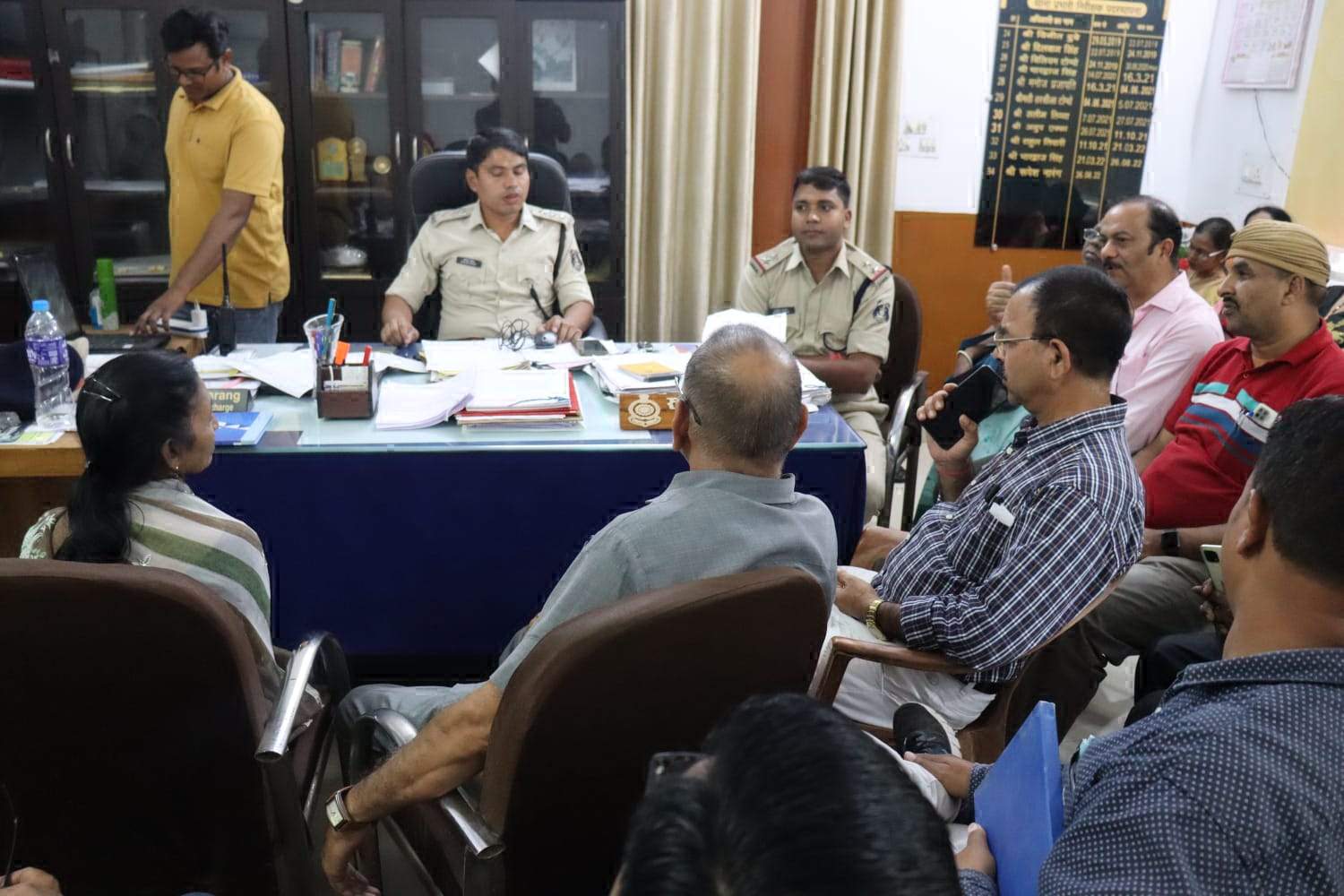 स्कूल के मुख्य द्वार व अन्य जगहों  पर सीसीटीवी लगाने निर्देश