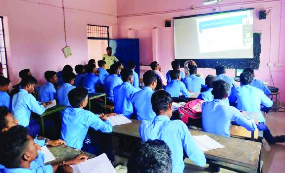 अंग्रेजी सीखो की पहल से भविष्य उज्जवल