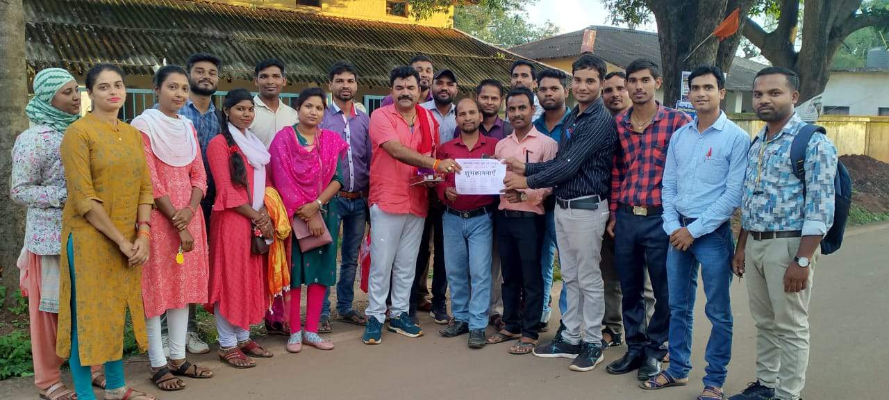 सहायक शिक्षकों ने संयुक्त शिक्षक संघ के जिलाध्यक्ष का माना आभार