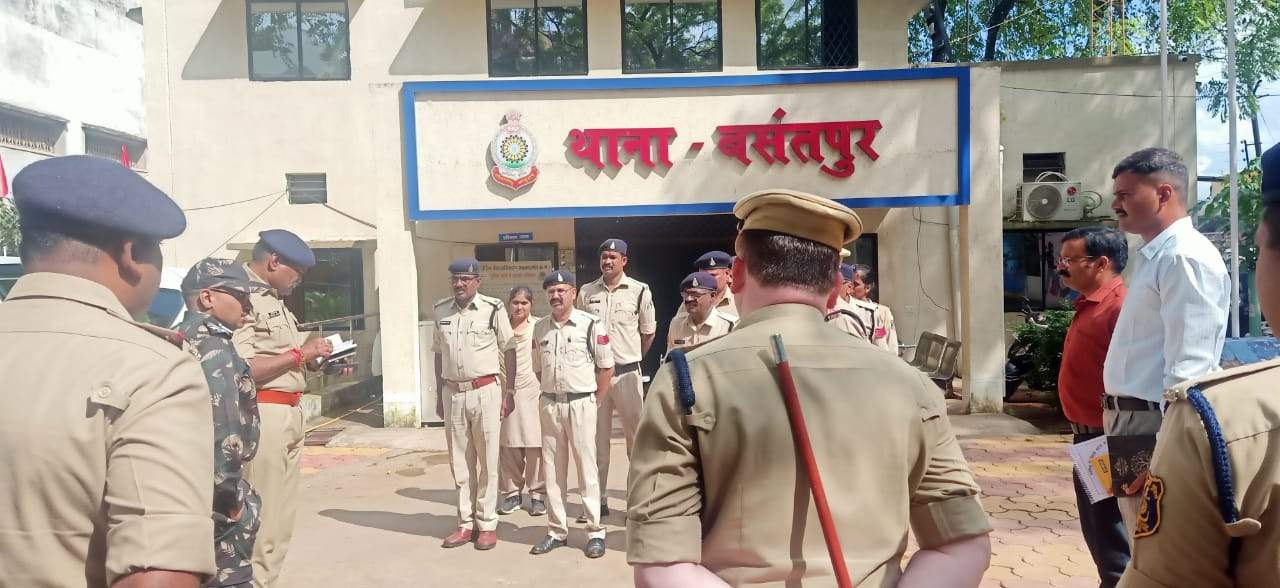 लंबित मामलों का जल्द करें निराकरण लंबित मामलों का जल्द करें निराकरण