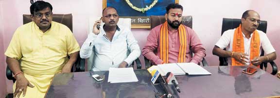 ईडी छापा, भ्रष्टाचार का हुआ खुलासा पर मुख्यमंत्री जी चुप क्यों-अमित ईडी छापा, भ्रष्टाचार का हुआ खुलासा पर मुख्यमंत्री जी चुप क्यों-अमित