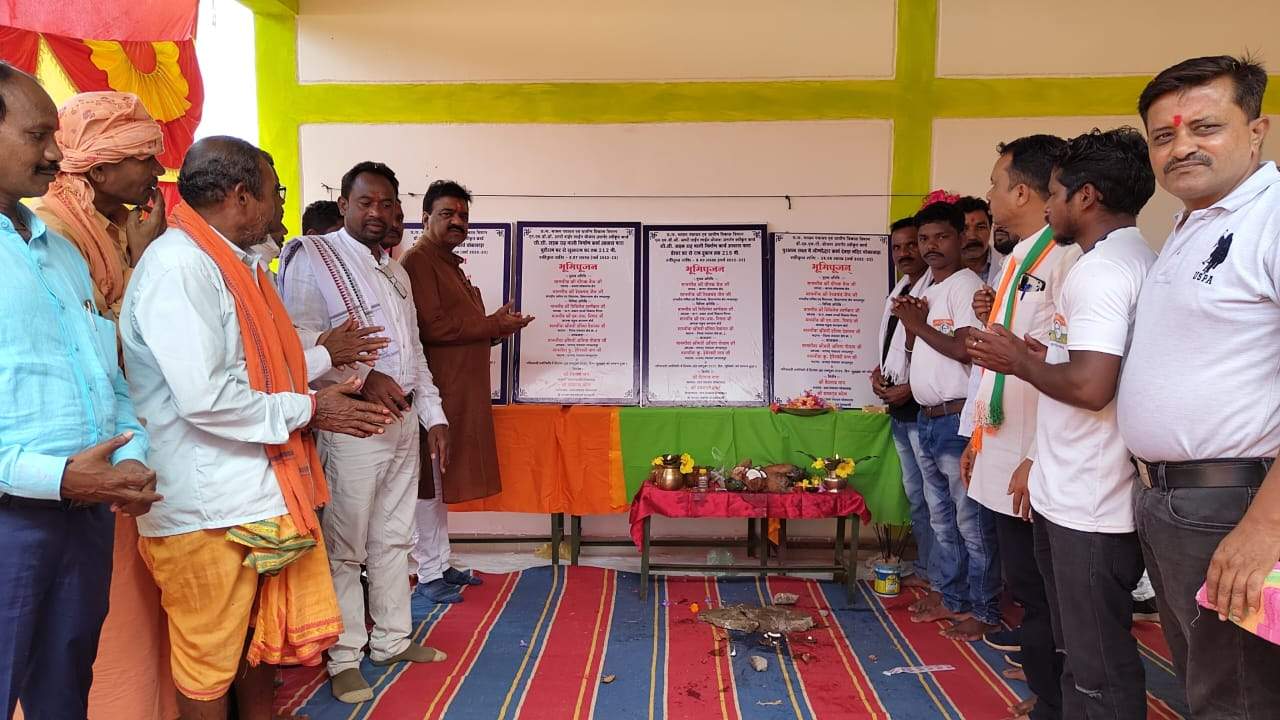 रेखचंद ने डेढ़ करोड़ के विकास कार्यों का किया भूमिपूजन