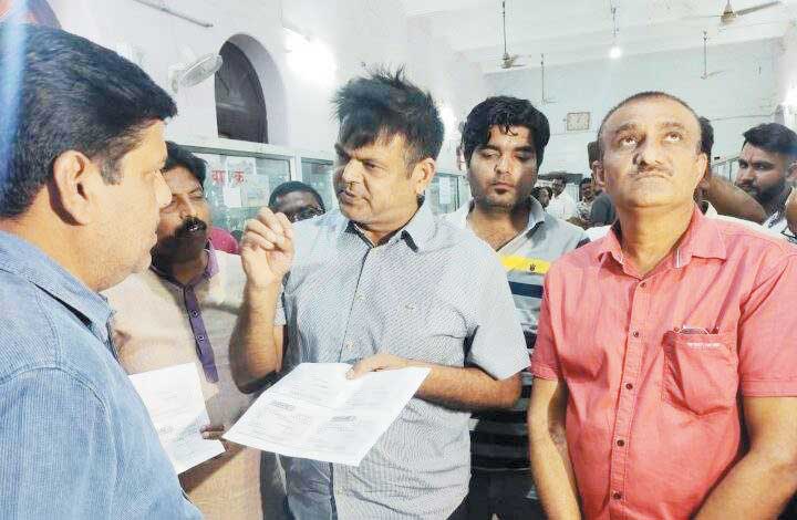 अमृत मिशन पानी का बिल बजरंगबली के नाम जारी करने के बाद मुश्किल में निगम