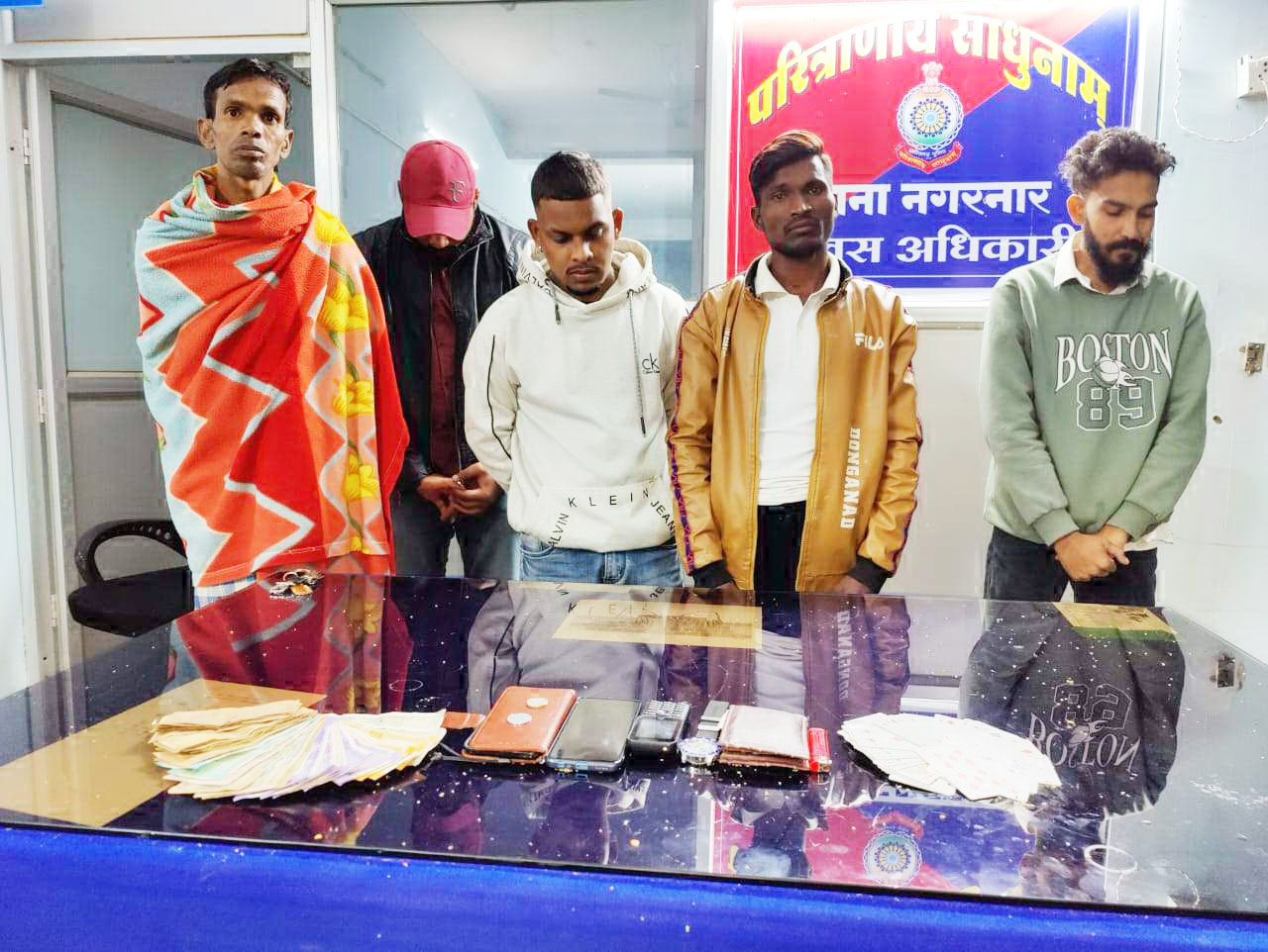 5 दिन में 184 जुआरी पकड़ाए, 46 मामले और लाखों रुपये जब्त