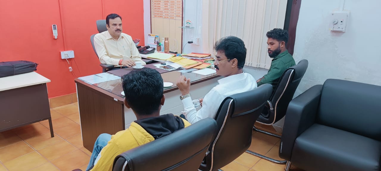 एल 1 भर्ती प्रक्रिया में देरी व जनसमस्या को ले भाजयुमो नेता ने की एनएमडीसी प्रबंधन से मुलाकात