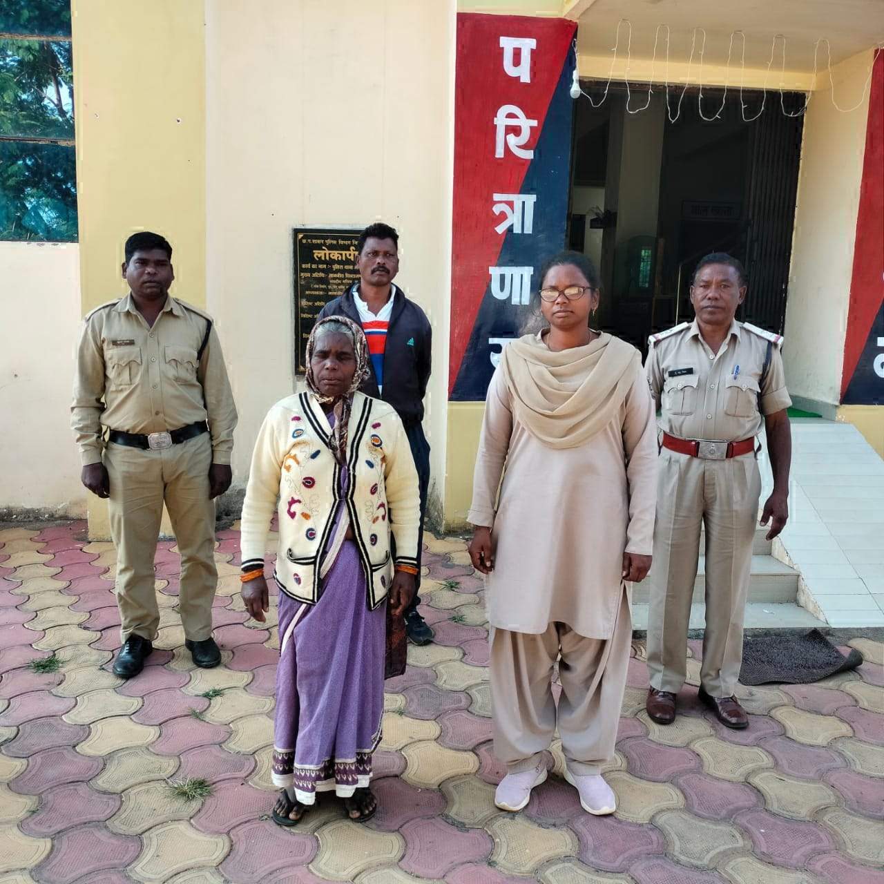 चरित्रशंका पर रोज विवाद, पत्नी ने टंगिया मारकर की हत्या