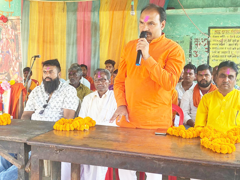 विहिप बजरंगदल ने निकाली धर्म जागरण रैली विहिप बजरंगदल ने निकाली धर्म जागरण रैली