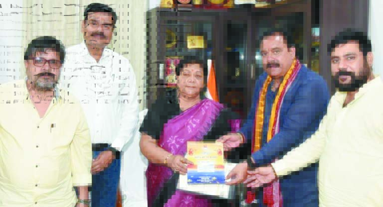 राज्यपाल से छठ आयोजन समिति के प्रतिनिधिमंडल ने की भेंट राज्यपाल से छठ आयोजन समिति के प्रतिनिधिमंडल ने की भेंट