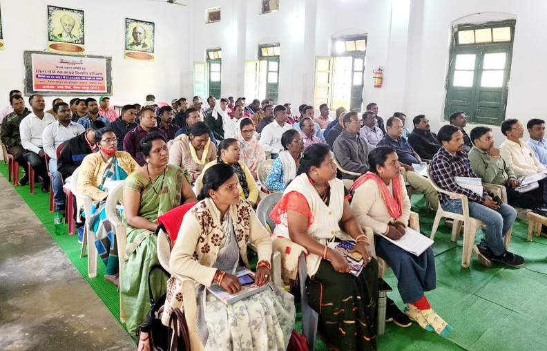 प्राथमिक-पूर्व माध्यमिक विद्यालयों के प्रबंधन समिति के सदस्यों का दो दिनी प्रशिक्षण