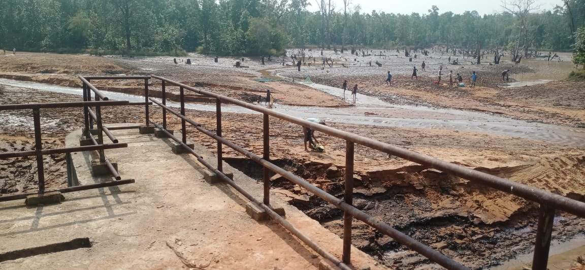 शरारती तत्वों ने गिरवानी जलाशय का गेट खोला