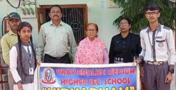 बाल वैज्ञानिकों के मॉडल का राज्य स्तर के लिए चयन