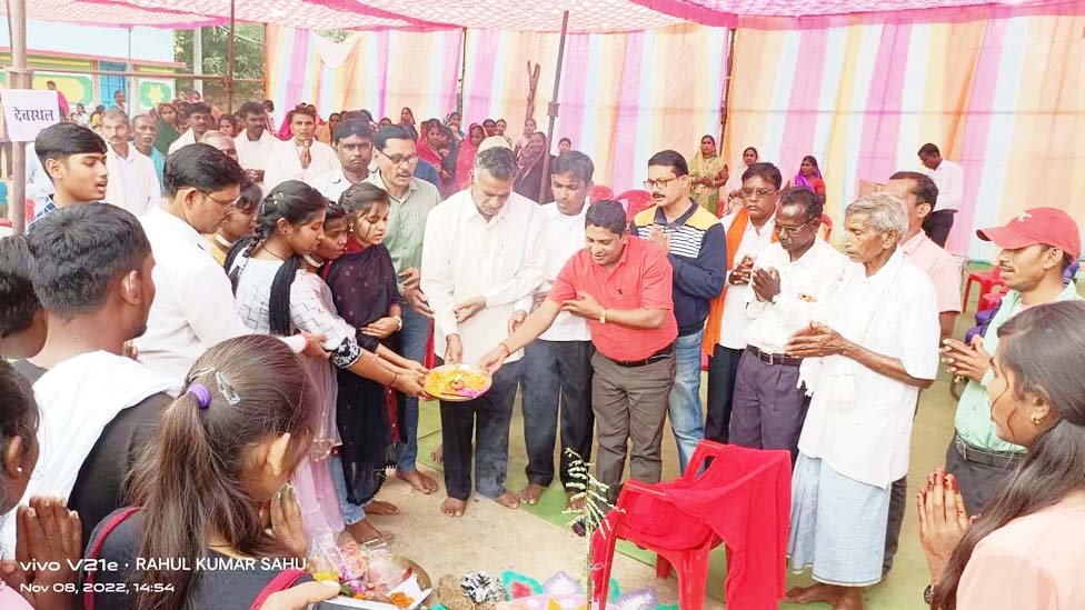 बोईरगांव में मड़ई मेला, ऐसे आयोजन से समाज, परिवार, गांव में एकता का संदेश जाता है-रूपसिंग