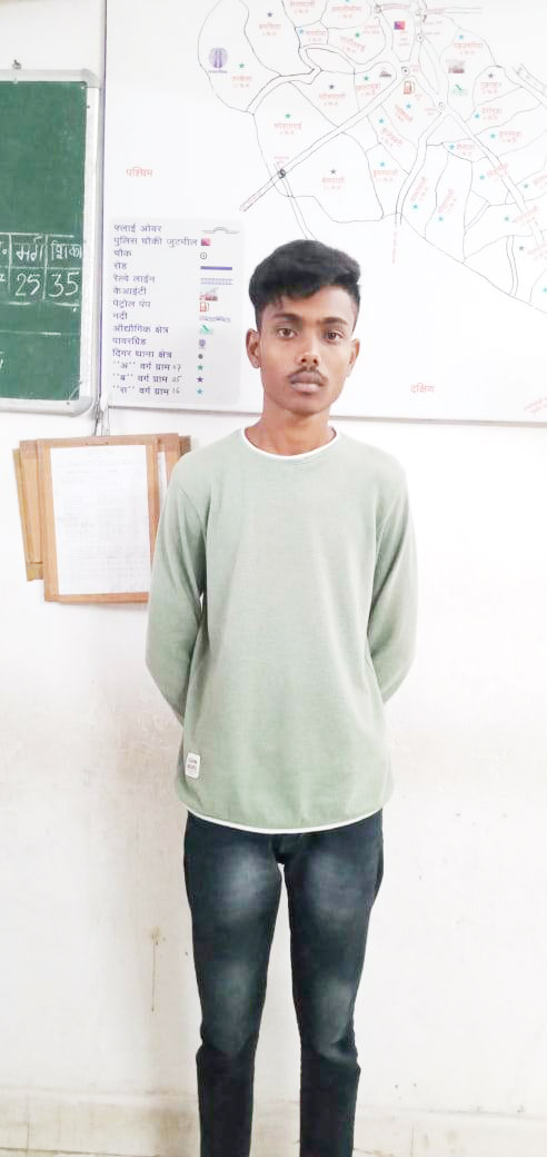 पुरानी रंजिश, युवक पर धारदार हथियार से हमला, 3 नाबालिग समेत 4 गिरफ्तार