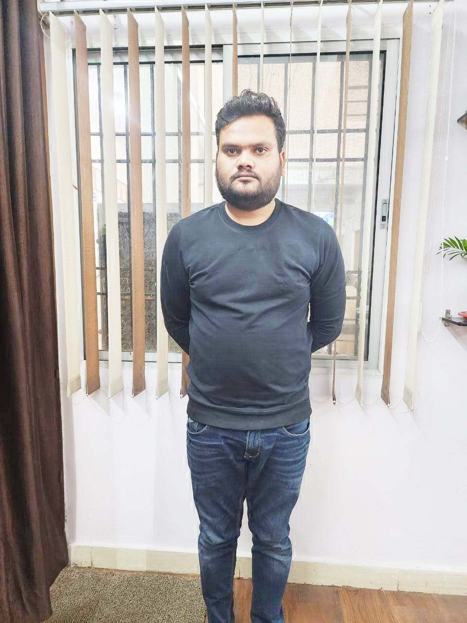 कारोबारी खुदकुशी, फरार आरोपी गिरफ्तार  