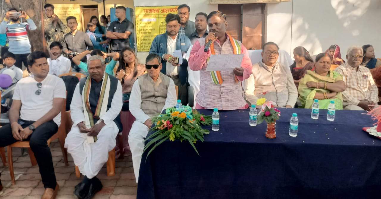 आपके पास पढऩे के लिए अनुकूल परिस्थिति है, मन लगाकर पढ़ें एवं आगे बढ़े-बृहस्पत