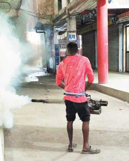 रायगढ़ में डेंगू से निपटने स्वास्थ्य अमला वार्डों में उतरा, दावा- 5 साल के मुकाबले इस साल केसेस कम