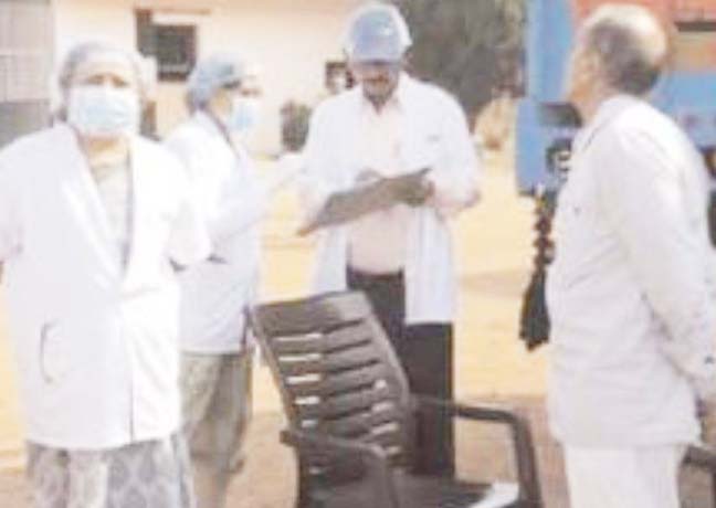 लंपी वायरस के लक्षण, जांच के लिए 25 सैंपल भोपाल भेजे गए लंपी वायरस के लक्षण, जांच के लिए 25 सैंपल भोपाल भेजे गए