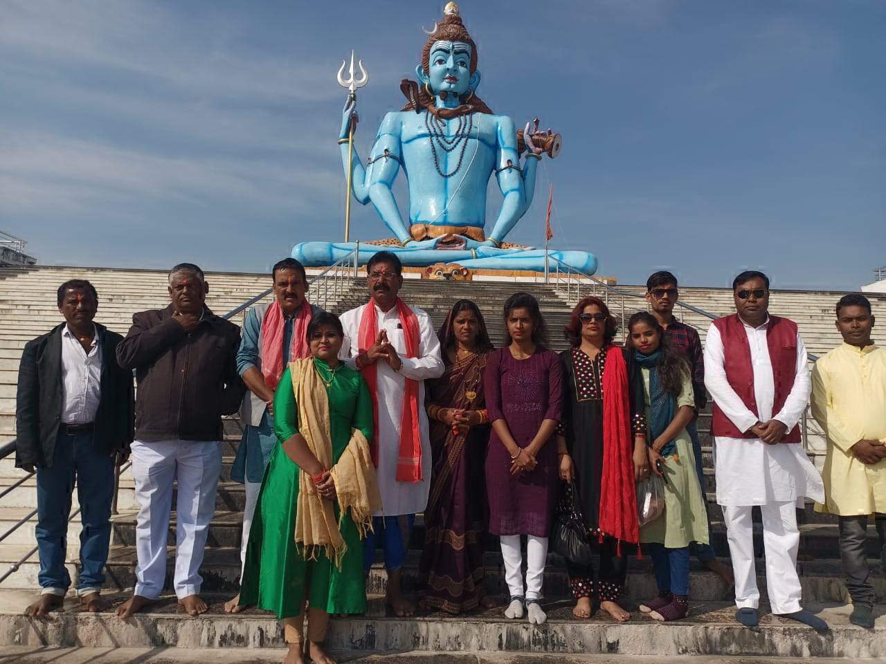 तपेश्वर धाम मंदिर में पूजा-अर्चना, प्रदेश की खुशहाली की कामना 