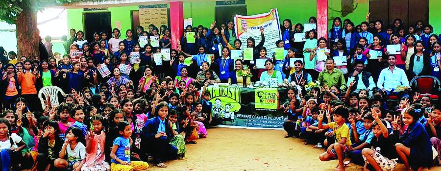 बाल सुरक्षा सप्ताह में दी जानकारी 