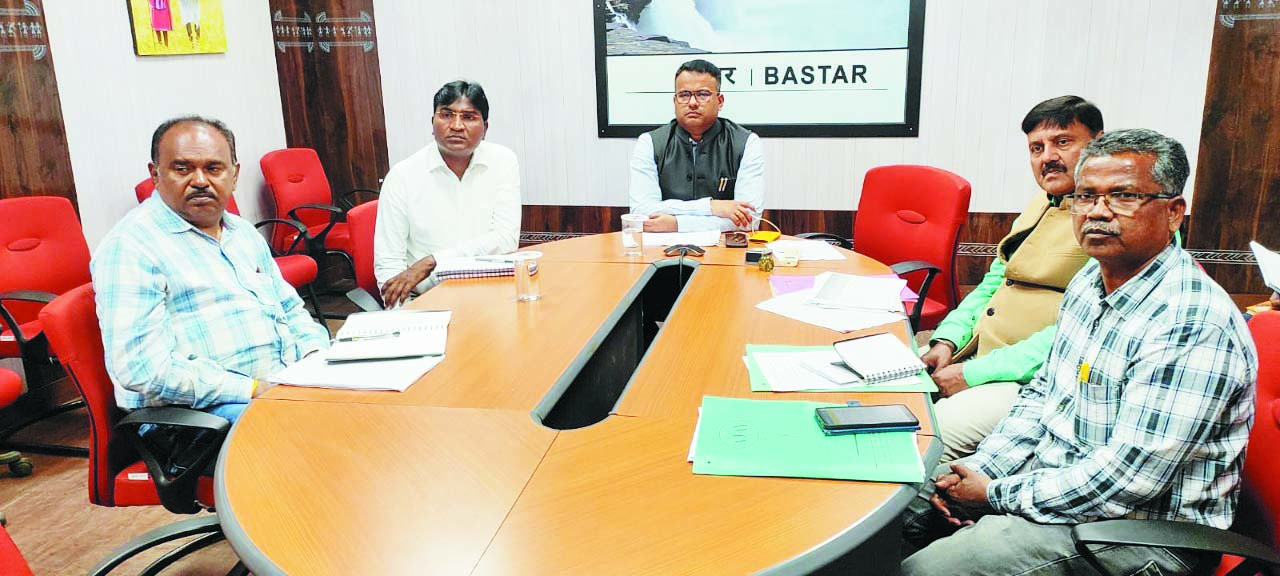 जल जीवन मिशन सर्वेक्षण और स्वच्छ सर्वेक्षण ग्रामीण पर वीसी में शामिल हुए कलेक्टर जल जीवन मिशन सर्वेक्षण और स्वच्छ सर्वेक्षण ग्रामीण पर वीसी में शामिल हुए कलेक्टर