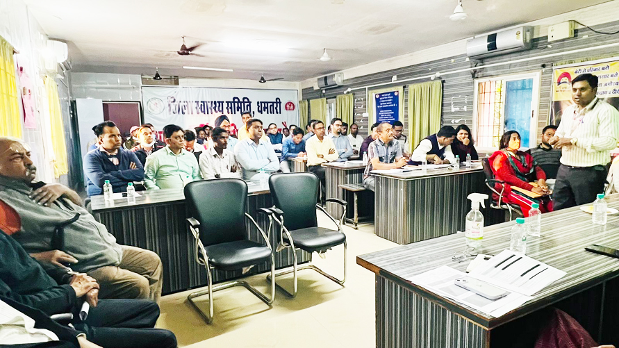 सीएमएचओ ने ली निजी अस्पताल संचालकों की बैठक