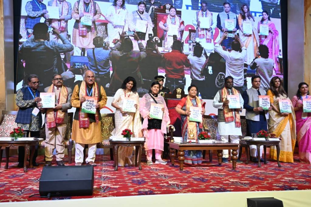 भारत के विश्वगुरु बनने की राह में विश्वरंग महत्वपूर्ण - अनुसुइया उइके