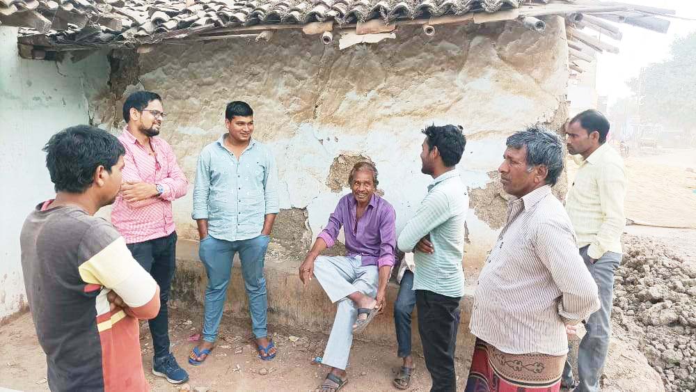 कुरूद ब्लॉक के गौठानों में गोबर खरीदी, खाद निर्माण व विक्रय में तेजी कुरूद ब्लॉक के गौठानों में गोबर खरीदी, खाद निर्माण व विक्रय में तेजी