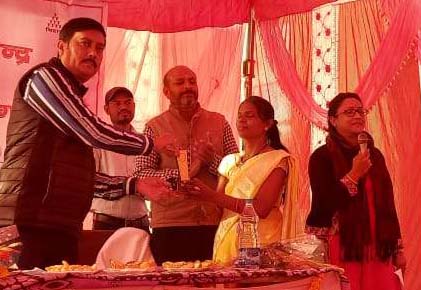 राष्ट्रपति द्रौपदी मुर्मू ने जेंडर संसाधन केंद्र लखनपुर का किया वर्चुअल लोकार्पण राष्ट्रपति द्रौपदी मुर्मू ने जेंडर संसाधन केंद्र लखनपुर का किया वर्चुअल लोकार्पण