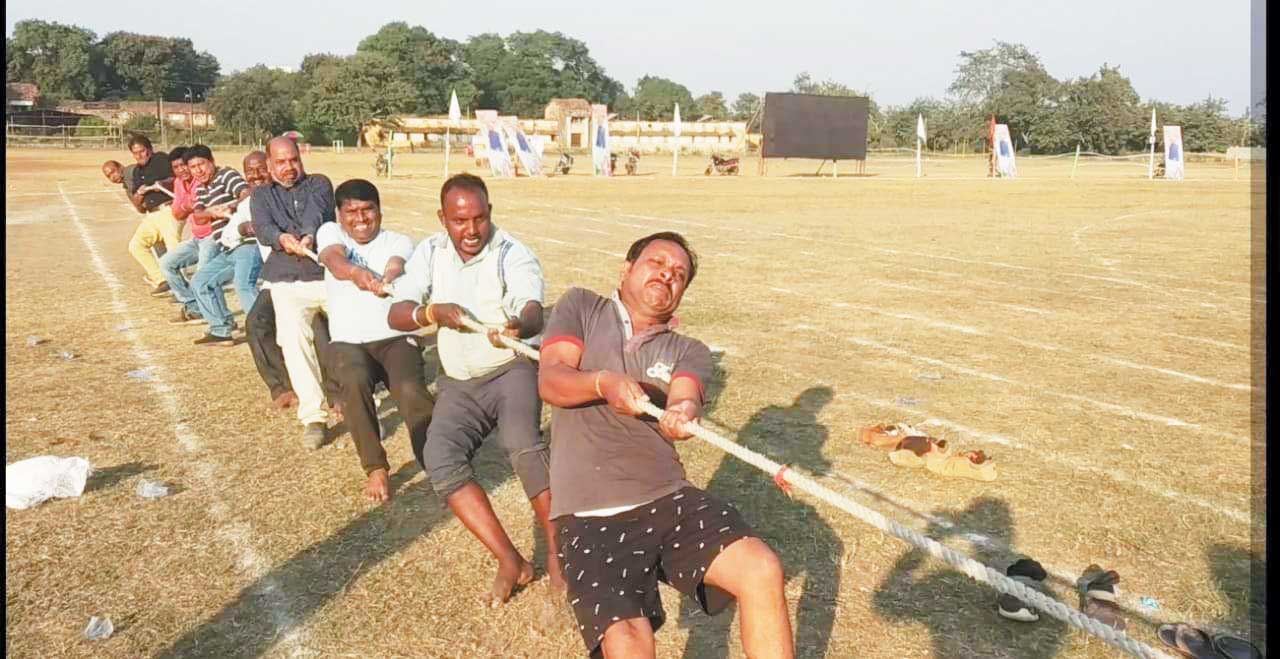 छत्तीसगढिय़ा ओलंपिक, रस्साकसी में भटगांव ने बिलाईगढ़ को हराया छत्तीसगढिय़ा ओलंपिक, रस्साकसी में भटगांव ने बिलाईगढ़ को हराया