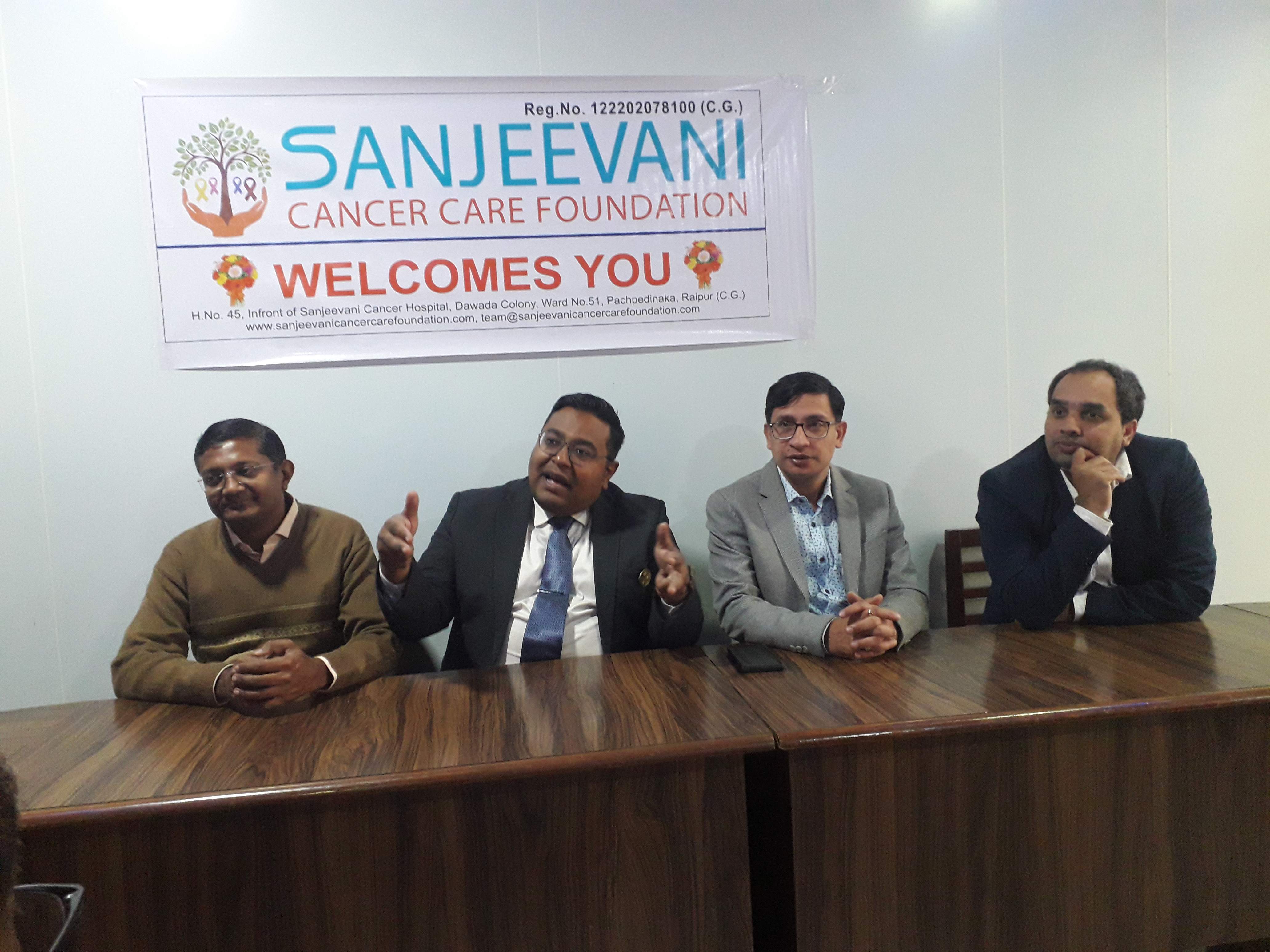 कैंसर से एक कदम आगे रहने नियमित स्क्रीनिंग करवाना फायदेमंद कैंसर से एक कदम आगे रहने नियमित स्क्रीनिंग करवाना फायदेमंद