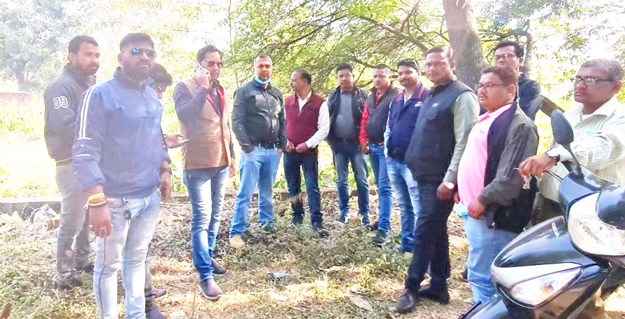 पत्रकारों के लिए आरक्षित भूमि हुई आधी पत्रकारों के लिए आरक्षित भूमि हुई आधी
