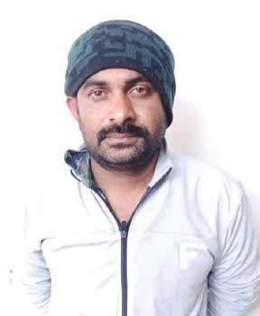 एक ही जमीन को 10 लोगों को 56 लाख में बेचा, 420 में गिरफ्तार एक ही जमीन को 10 लोगों को 56 लाख में बेचा, 420 में गिरफ्तार