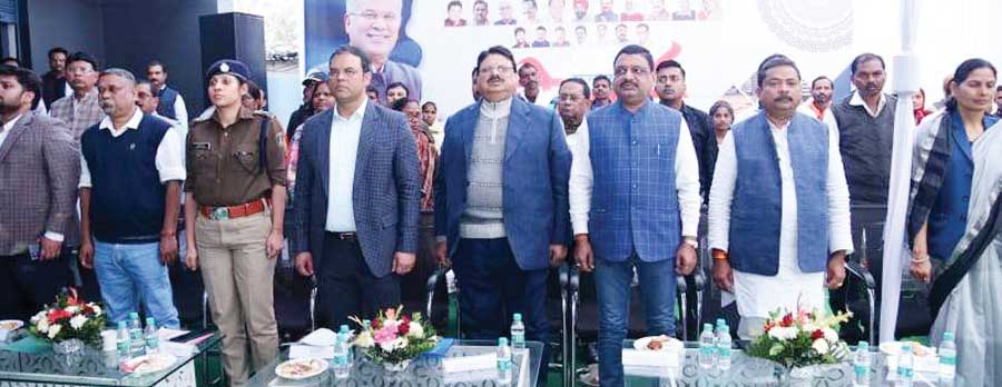 महिला समूहों के लिए उत्पादों की बिक्री का नया प्लेटफार्म बनेगा सी मार्ट- भूपेश