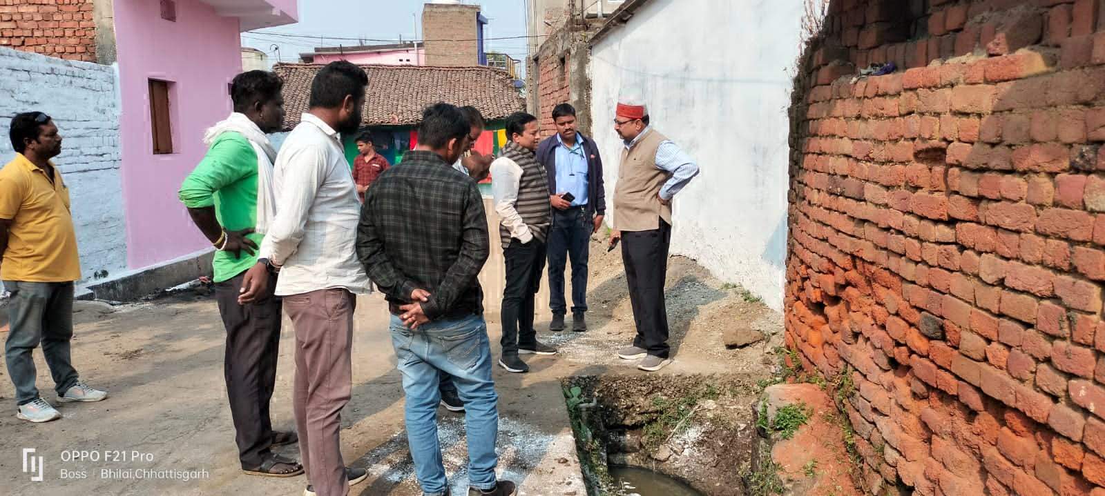 प्रभारी आयुक्त ने किया वार्ड क्षेत्रों का निरीक्षण प्रभारी आयुक्त ने किया वार्ड क्षेत्रों का निरीक्षण