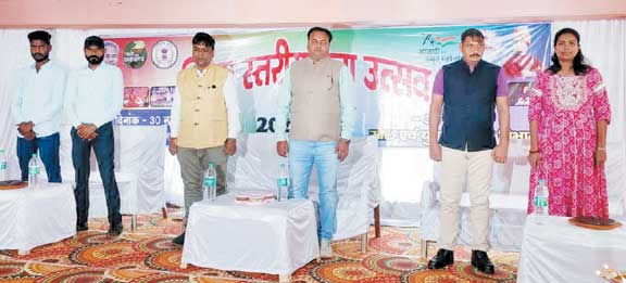 युवा महोत्सव, विजेता पुरस्कृत युवा महोत्सव, विजेता पुरस्कृत