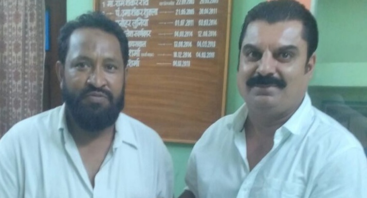 खदान हादसे में मजदूरों की मौत, शर्मा-खान ने संवेदना जताई खदान हादसे में मजदूरों की मौत, शर्मा-खान ने संवेदना जताई