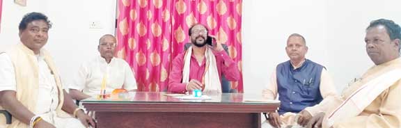 सीएम गरियाबंद में 3 दिनी प्रवास पर, आगमन की तैयारी बैठक सीएम गरियाबंद में 3 दिनी प्रवास पर, आगमन की तैयारी बैठक