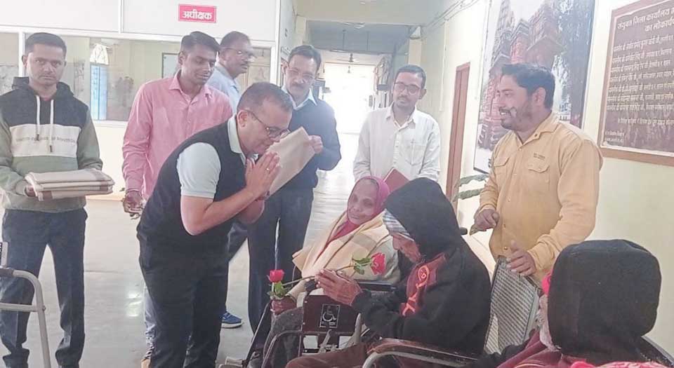 दिव्यांगों के चेहरे पर झलकी खुशियां, कहा घर से दूर भी एक अपना घर है