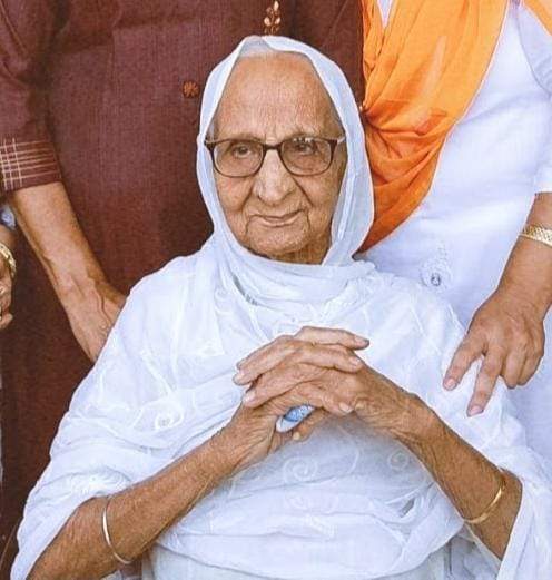 जसवंत कौर भाटिया जसवंत कौर भाटिया