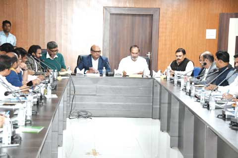 घर बैठे पार्सल भेजने रेलवे और डाक विभाग शुरू करेंगे संयुक्त बुकिंग सेवा घर बैठे पार्सल भेजने रेलवे और डाक विभाग शुरू करेंगे संयुक्त बुकिंग सेवा