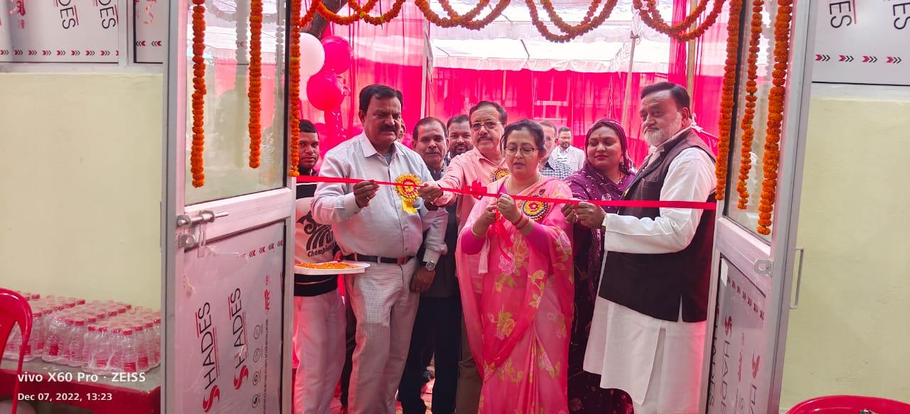 जिला अस्पताल में लंबे अरसे बाद सुरक्षित ओपीडी काउंटर जिला अस्पताल में लंबे अरसे बाद सुरक्षित ओपीडी काउंटर