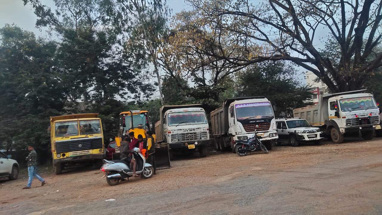 अवैध उत्खनन और परिवहन