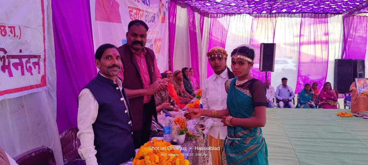 एसपी ने स्कूली बच्चों को दी सायबर अपराध के दुष्प्रभाव की जानकारी एसपी ने स्कूली बच्चों को दी सायबर अपराध के दुष्प्रभाव की जानकारी