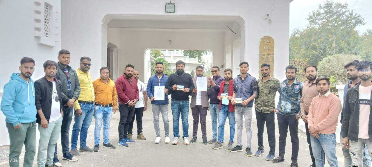 हाईकोर्ट की रोक के बाद भी निर्माण और बिक्री