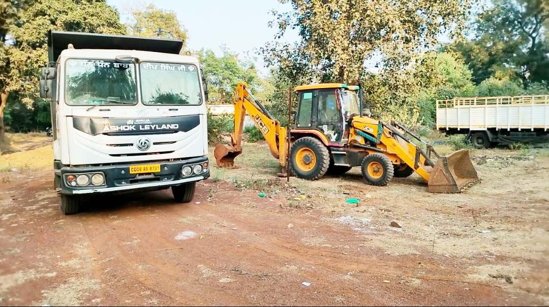 अवैध खुदाई-परिवहन जेसीबी-हाईवा जब्त